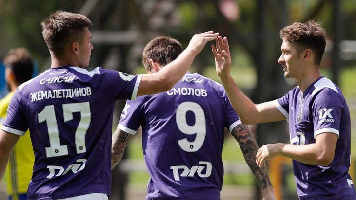 Футболисты «Локомотива» Футболисты «Локомотива»