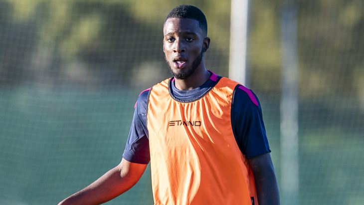 Ришедли Базур