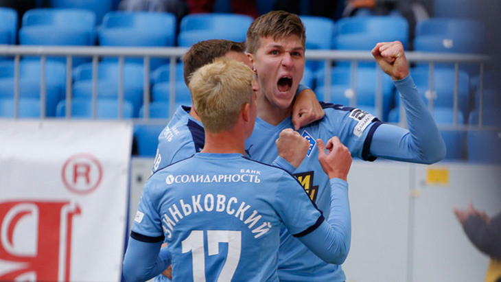 Футболисты «Крыльев Советов»