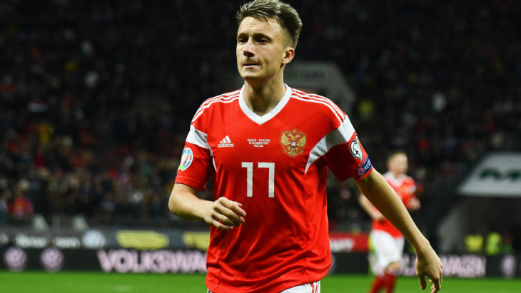 Александр Головин