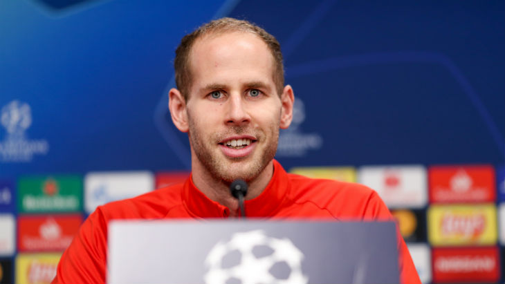 Петер Гулачи