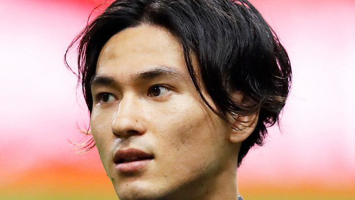 Такуми Минамино