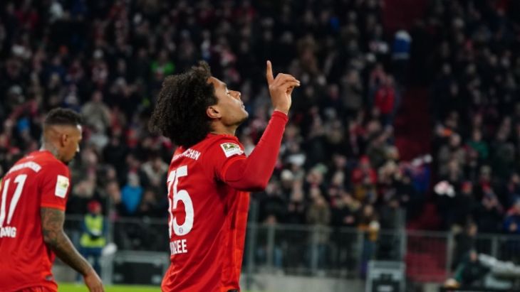 «Бавария» вернулась в топ-3