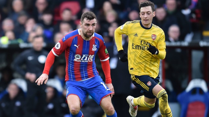 Джеймс Макартур и Месут Озил