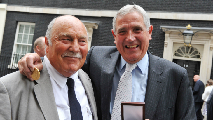 Норман Хантер (справа) Норман Хантер (справа)