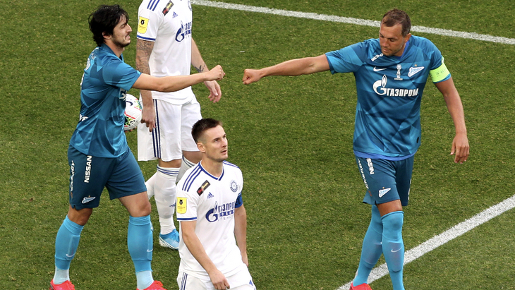 Сердар Азмун и Артем Дзюба