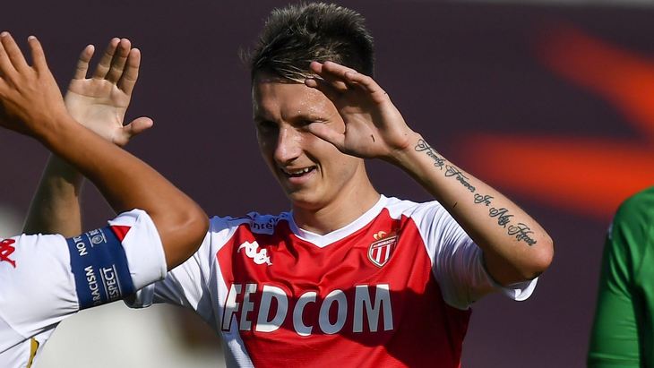 Александр Головин