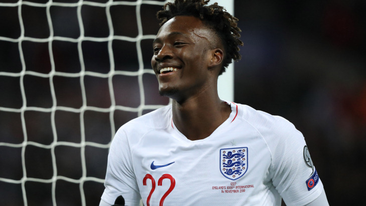 Тэмми Абрахам