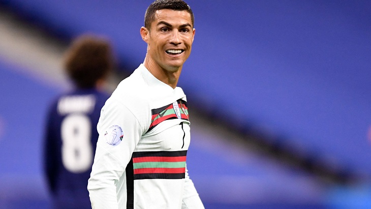 Роналду еще ни разу не забивал Франции Роналду еще ни разу не забивал Франции