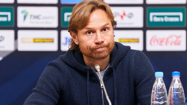 Валерий Карпин