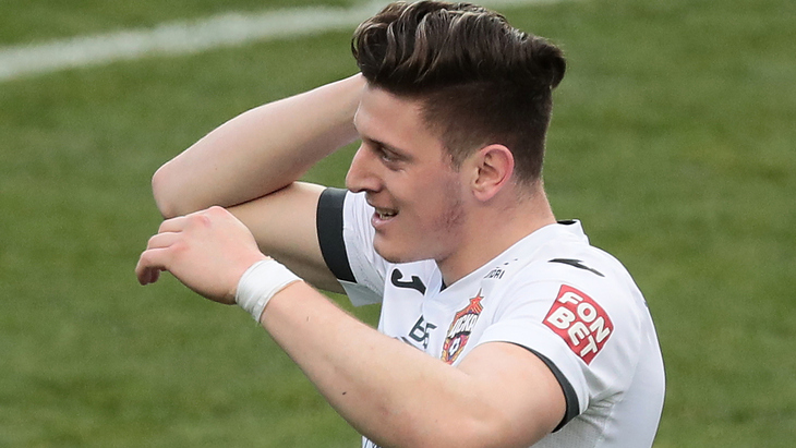 Адольфо Гайч