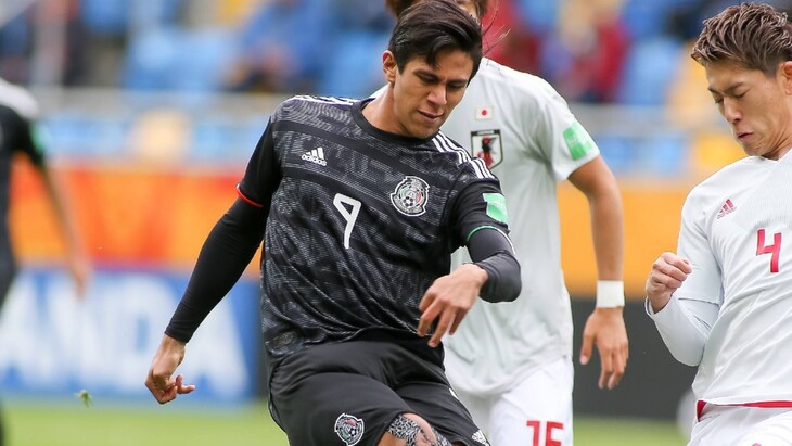 Хосе Масиас