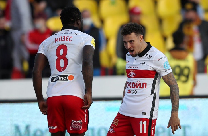 Виктор Мозес и Джордан Ларссон