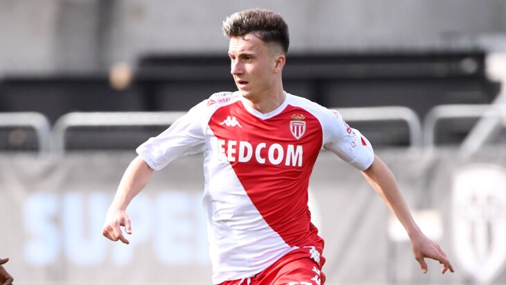 Александр Головин