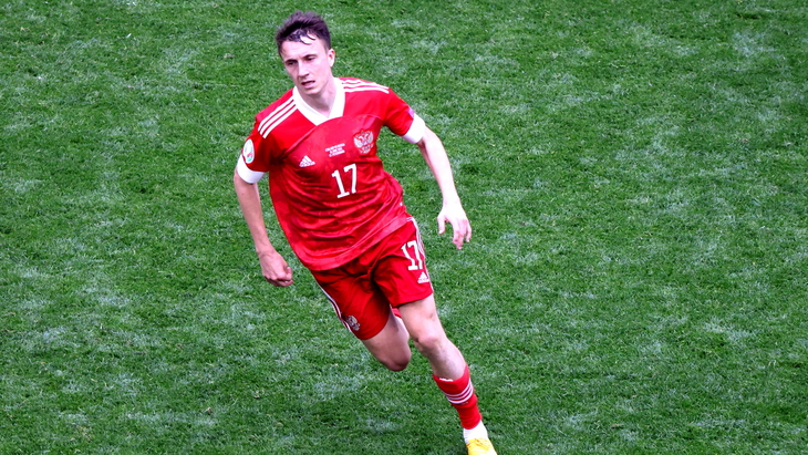 Александр Головин