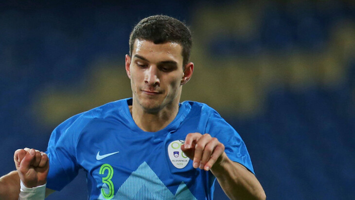 Душан Стоинович