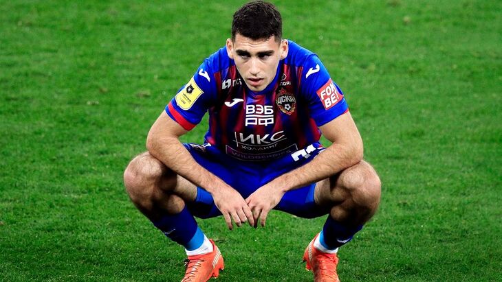 Наир Тикнизян