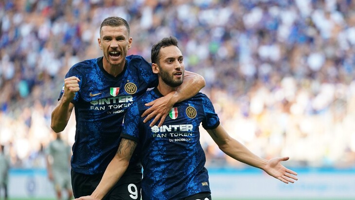 Эдин Джеко и Хакан Чалханоглу