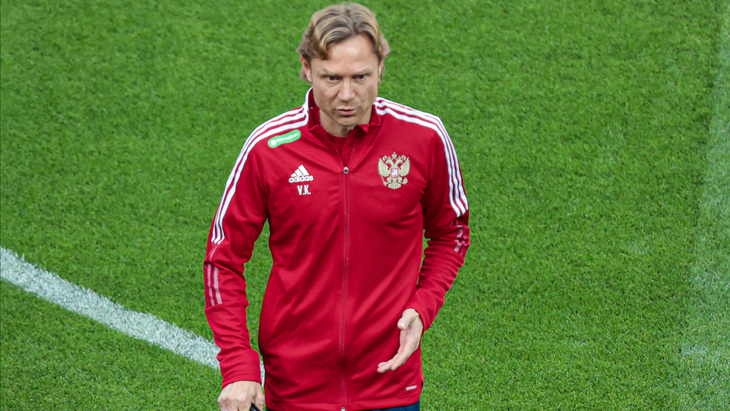 Валерий Карпин