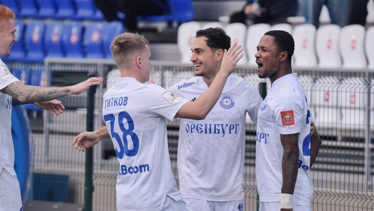 Игроки «Оренбурга»