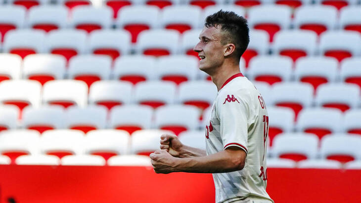 Александр Головин