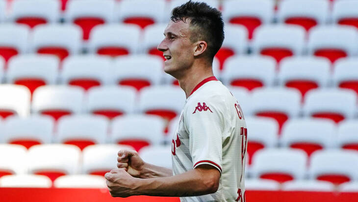 Александр Головин