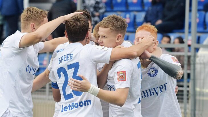 Футболисты «Оренбурга»