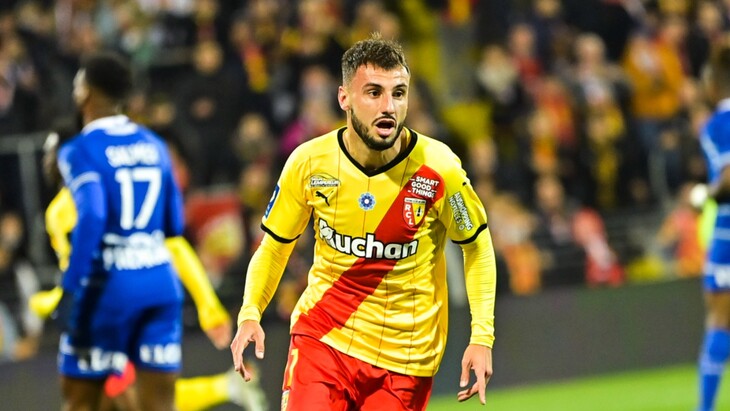 Жонатан Клосс