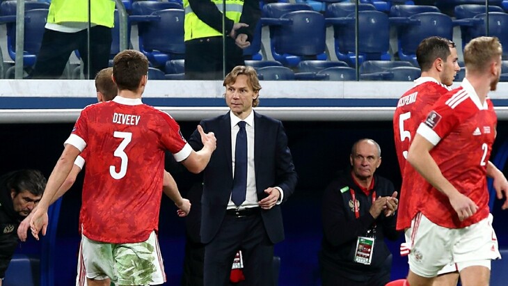 Валерий Карпин