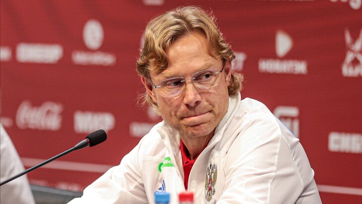 Валерий Карпин