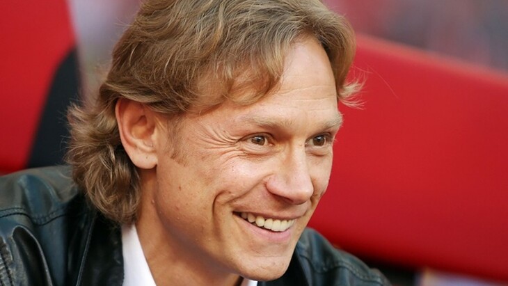 Валерий Карпин