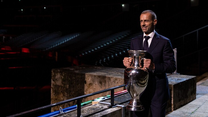 Александер Чеферин