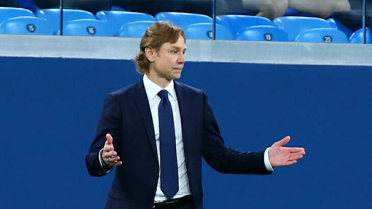 Валерий Карпин