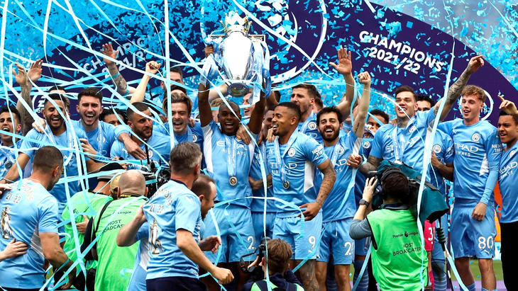«Манчестер Сити» — чемпионы Англии