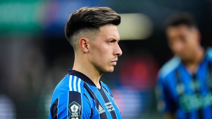 Лисандро Мартинес