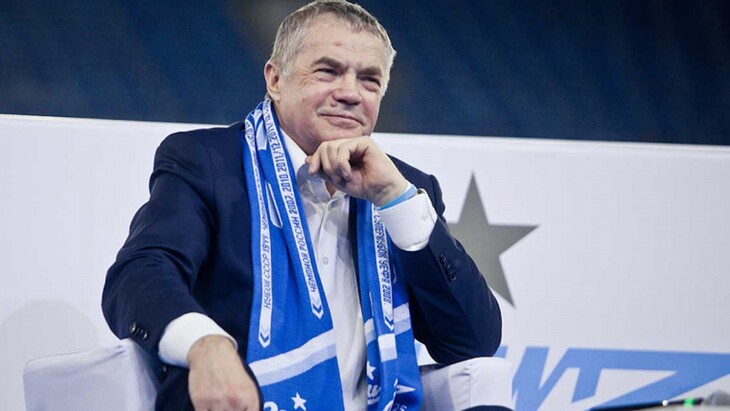 Александр Медведев