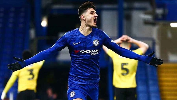 Армандо Броя