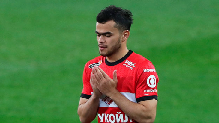 Остон Урунов