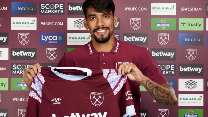 Лукас Пакета