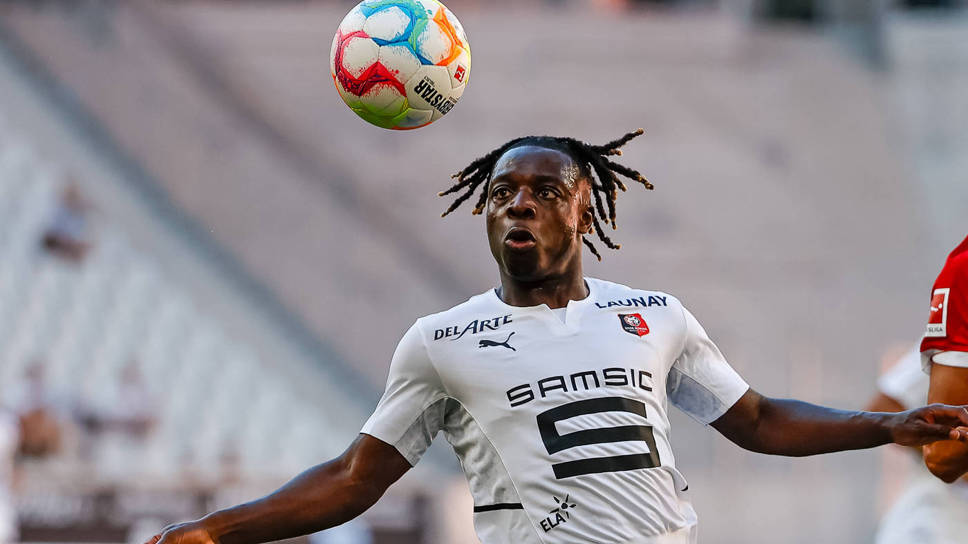 Жереми Доку