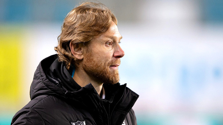 Валерий Карпин Валерий Карпин