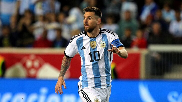 Лионель Месси