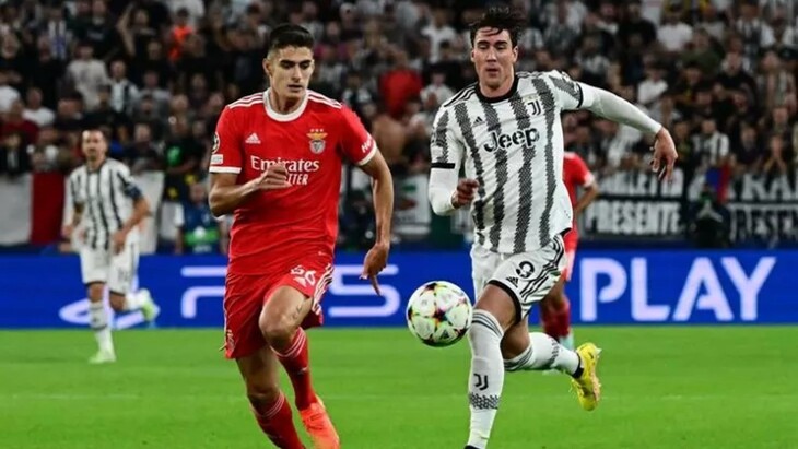 Антониу Силва (слева)