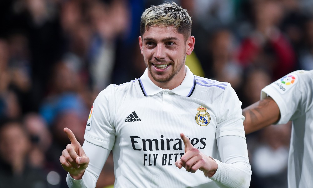 Вальверде забивает третий мяч мадридцев