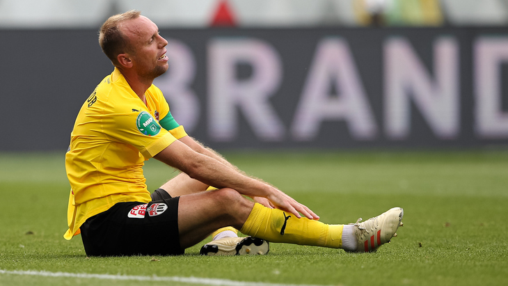 Денис Глушаков