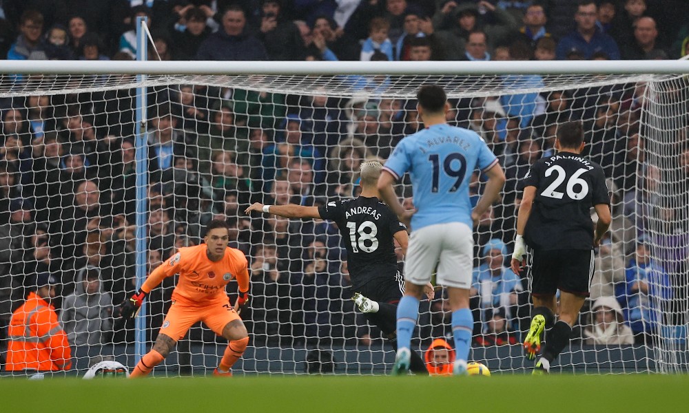 Перейра реализует пенальти