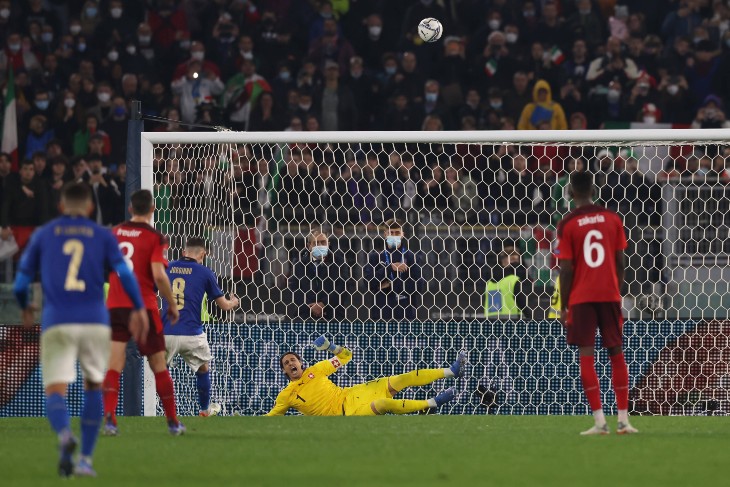 Жоржиньо не реализует пенальти