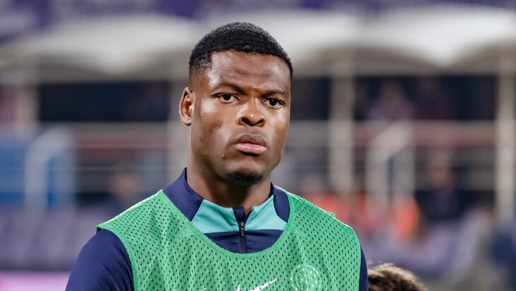 Дензел Думфрис