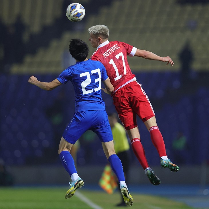 Узбекистан — Россия