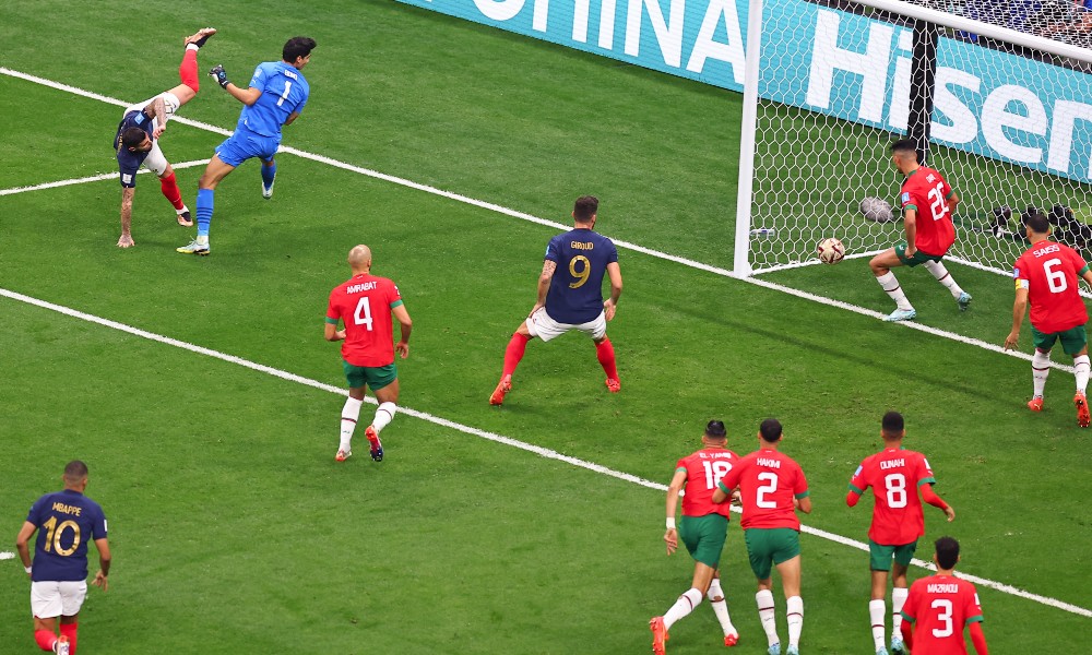 Эрнандес открывает счет